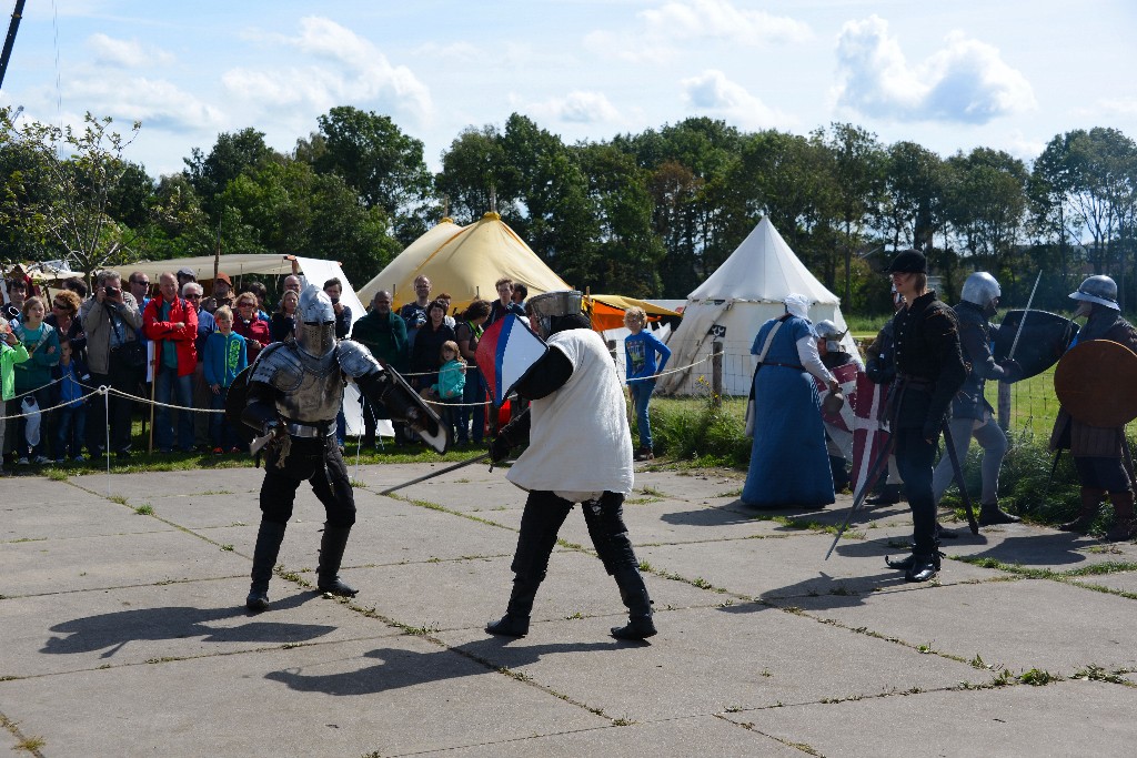 ../Images/Belegering van Teylingen 2014 094.jpg